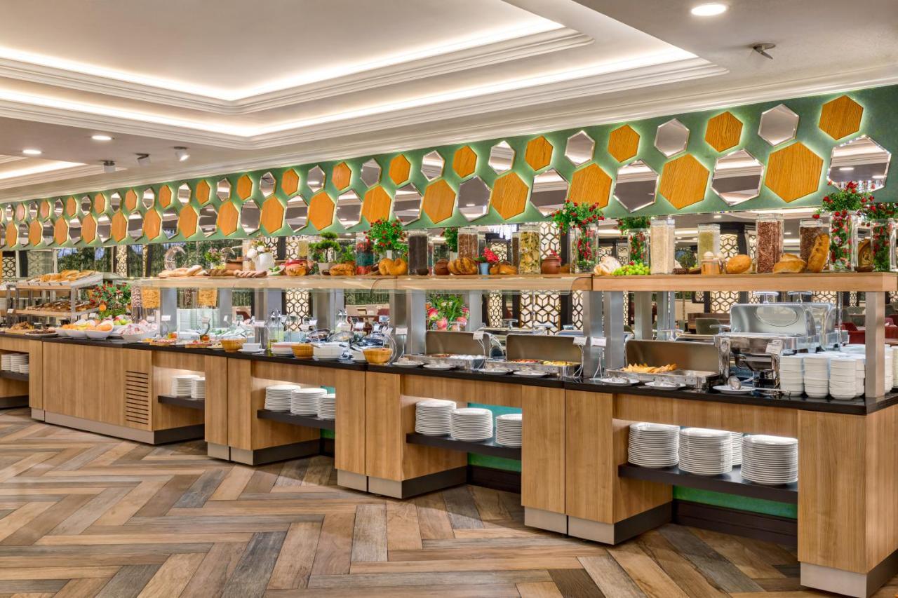Wyndham Baku 호텔 외부 사진