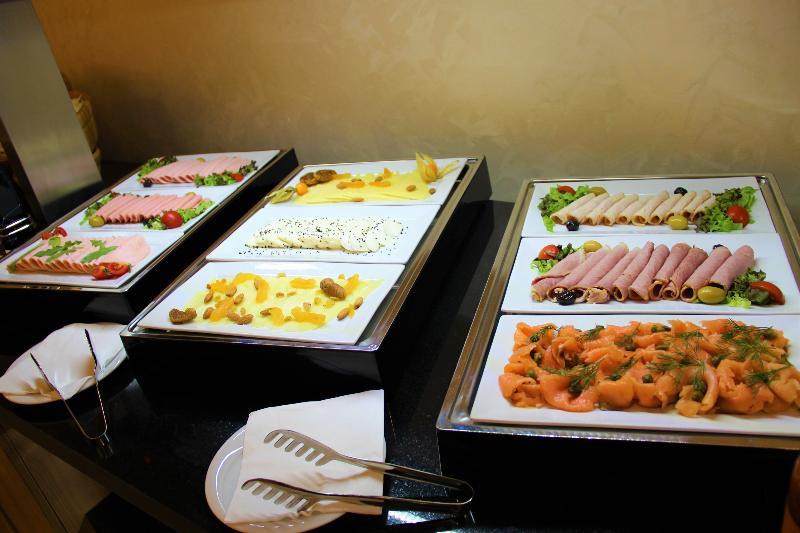Wyndham Baku 호텔 외부 사진